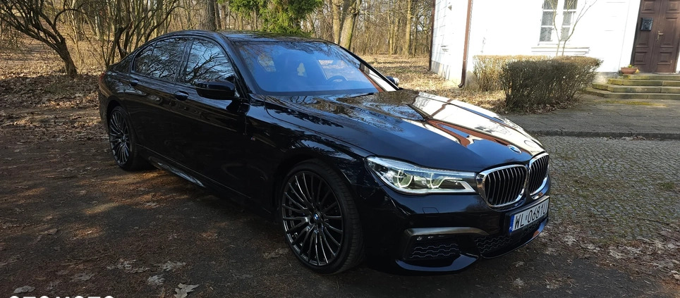 BMW Seria 7 cena 165000 przebieg: 260000, rok produkcji 2016 z Legionowo małe 497